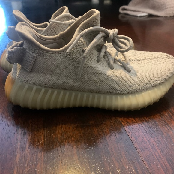 Yeezy 350 SESAME - Picture 3 of 8